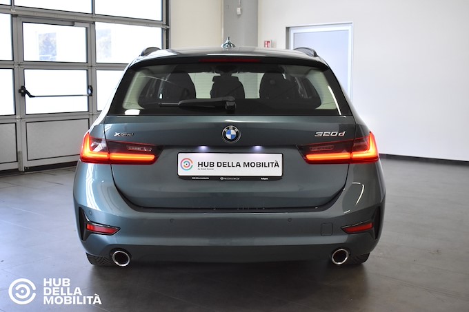 BMW 320d 48V xDrive Touring Business Advantage